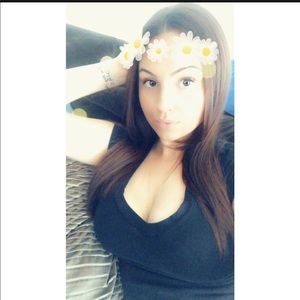 Meet your Posher, Nikki